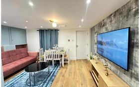 Fb- Spacious 2 Bed Flat Near Edgware Road
